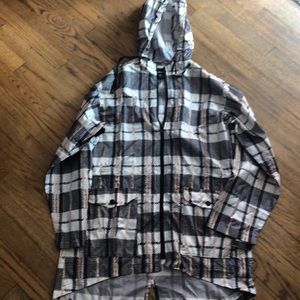 Woman’s size med rain jacket very cute